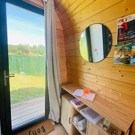 Insolite : La Ruche Verte Appartement Monts-sur-Guesnes